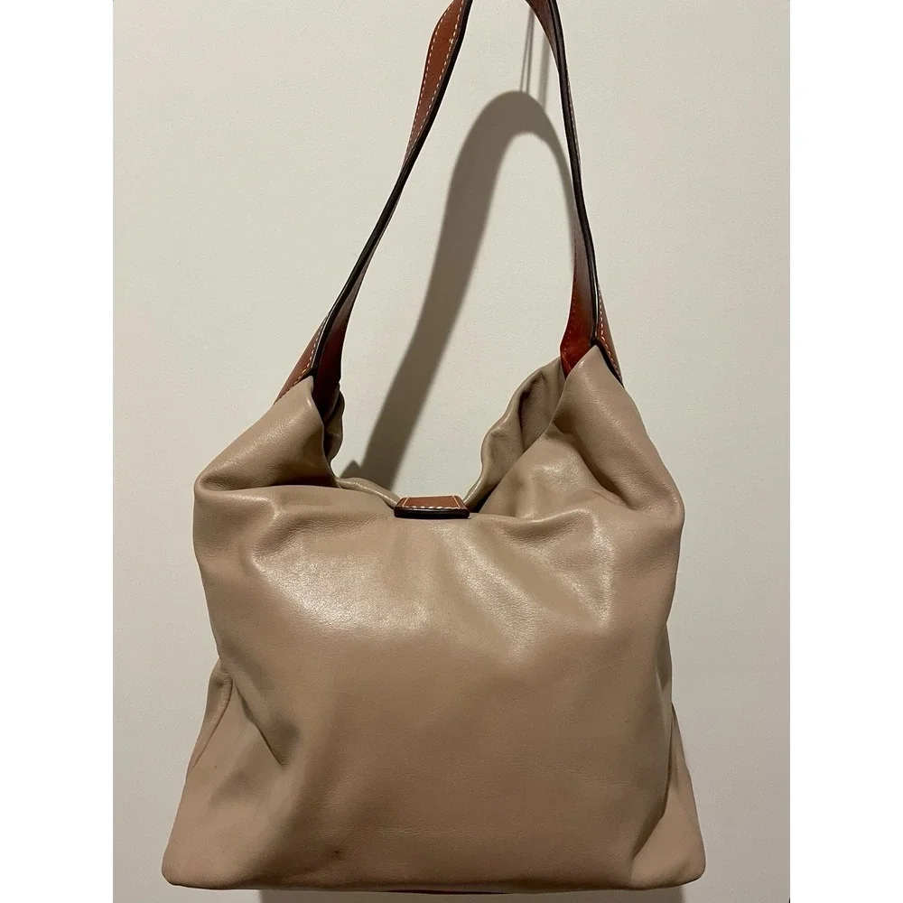 Dooney & Bourke Leather Camel Tan Brown Hobo Shoulder Bag Purse Gold Hardware